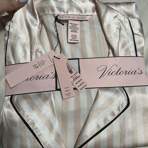 VS PJ brand new